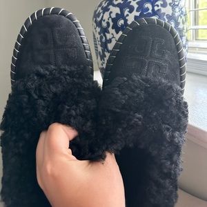 Tory Burch Shearling Embossed-logo Slippers
